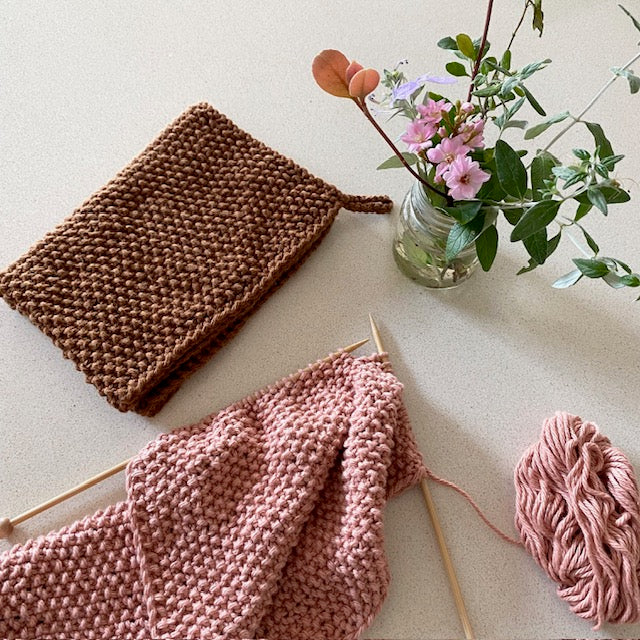 2025 : Moss Stitch Hand Towel