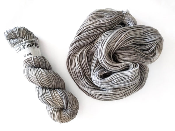 Wren & Ollie : Sock Yarn