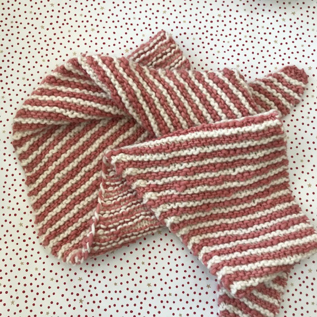 Baktus Scarf - a favourite comfort knit