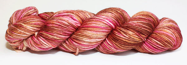 Fiori : Hand Dyed DK IV