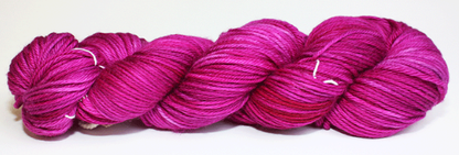 Fiori : Hand Dyed DK IV