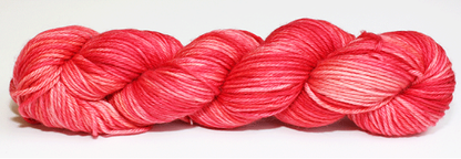 Fiori : Hand Dyed DK IV