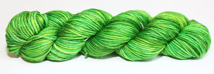Fiori : Hand Dyed DK IV