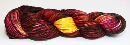 Fiori : Hand Dyed DK IV