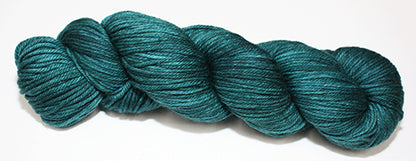 Fiori : Hand Dyed DK IV