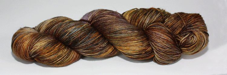 Fiori : Hand Dyed Sock Yarn