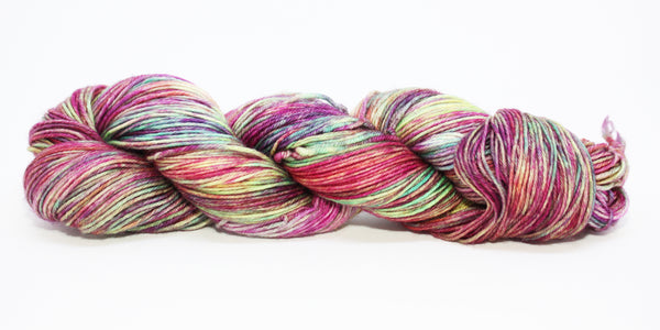 Fiori : Hand Dyed Sock Yarn