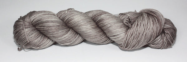 Fiori : Hand Dyed Sock Yarn