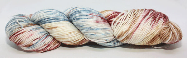 Fiori : Hand Dyed Sock Yarn