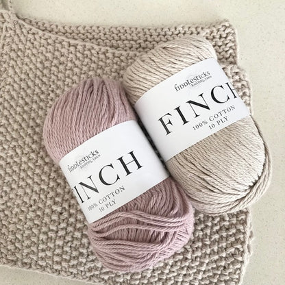 Kit : Beginner KNIT Kit - Ballet