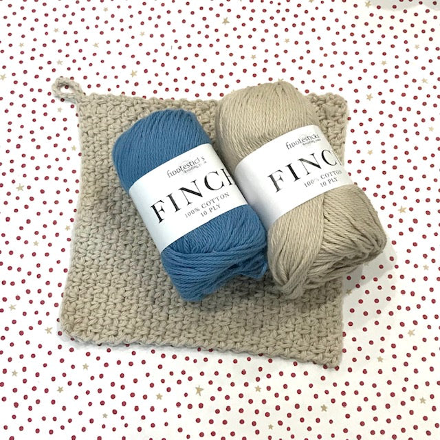 Kit : Beginner CROCHET Kit - Blue Jeans